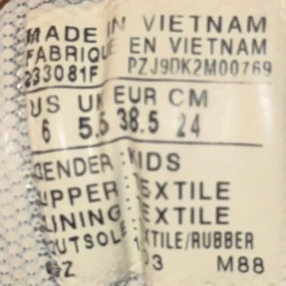 Converse All Star Chuck Taylor Canvas Low Top Tongue Gray-Big Kid - Size 6 - Picture 16 of 16